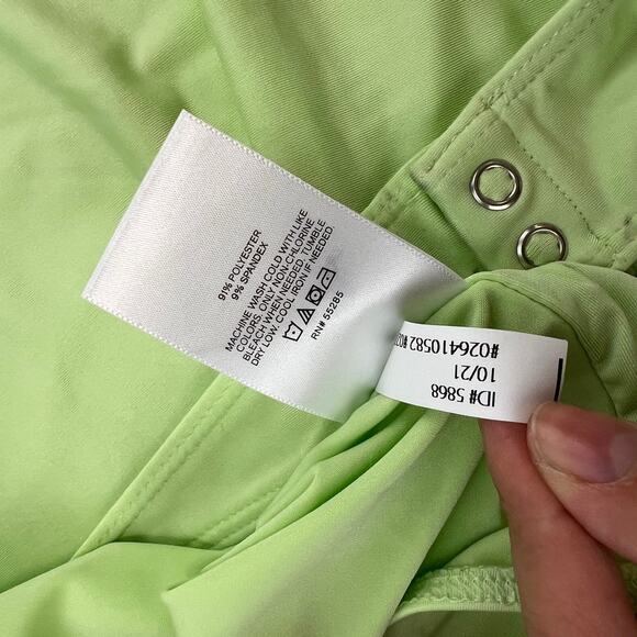 Express Body Contour Bodysuit - Picture 11 of 11